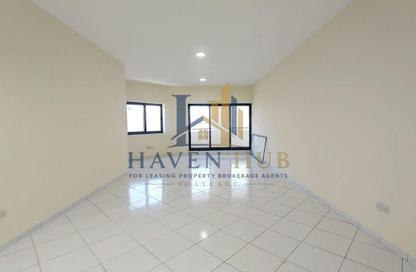 Apartment - 2 Bedrooms - 2 Bathrooms for rent in Karama Gold Building - Al Karama - Dubai Apartment - 2 Bedrooms - 2 Bathrooms for rent in Karama Gold Building - Al Karama - Dubai
