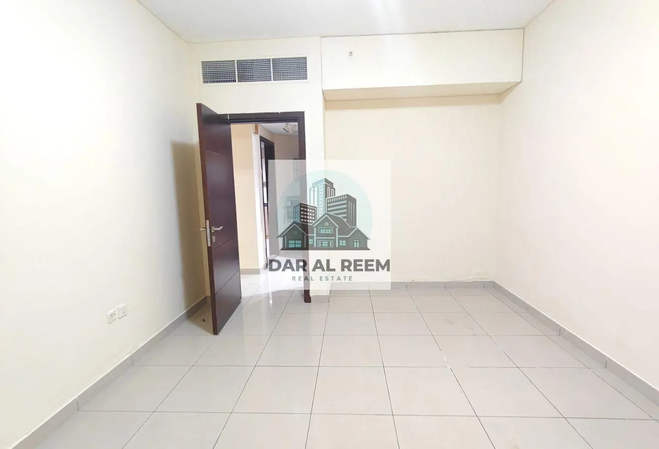 166044865 - Property Main Image