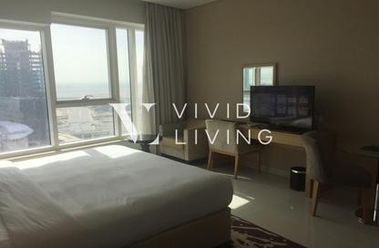 Apartment - Studio - 1 Bathroom for rent in Waters Edge - Business Bay - Dubai