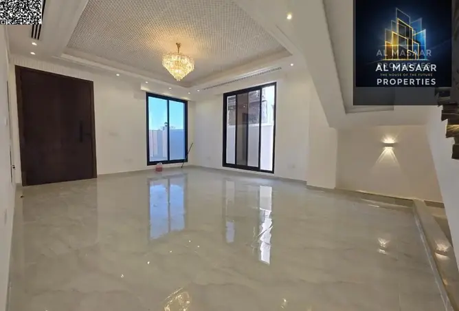 102410535 - Property Image 2