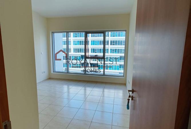 121975609 - Property Image 2