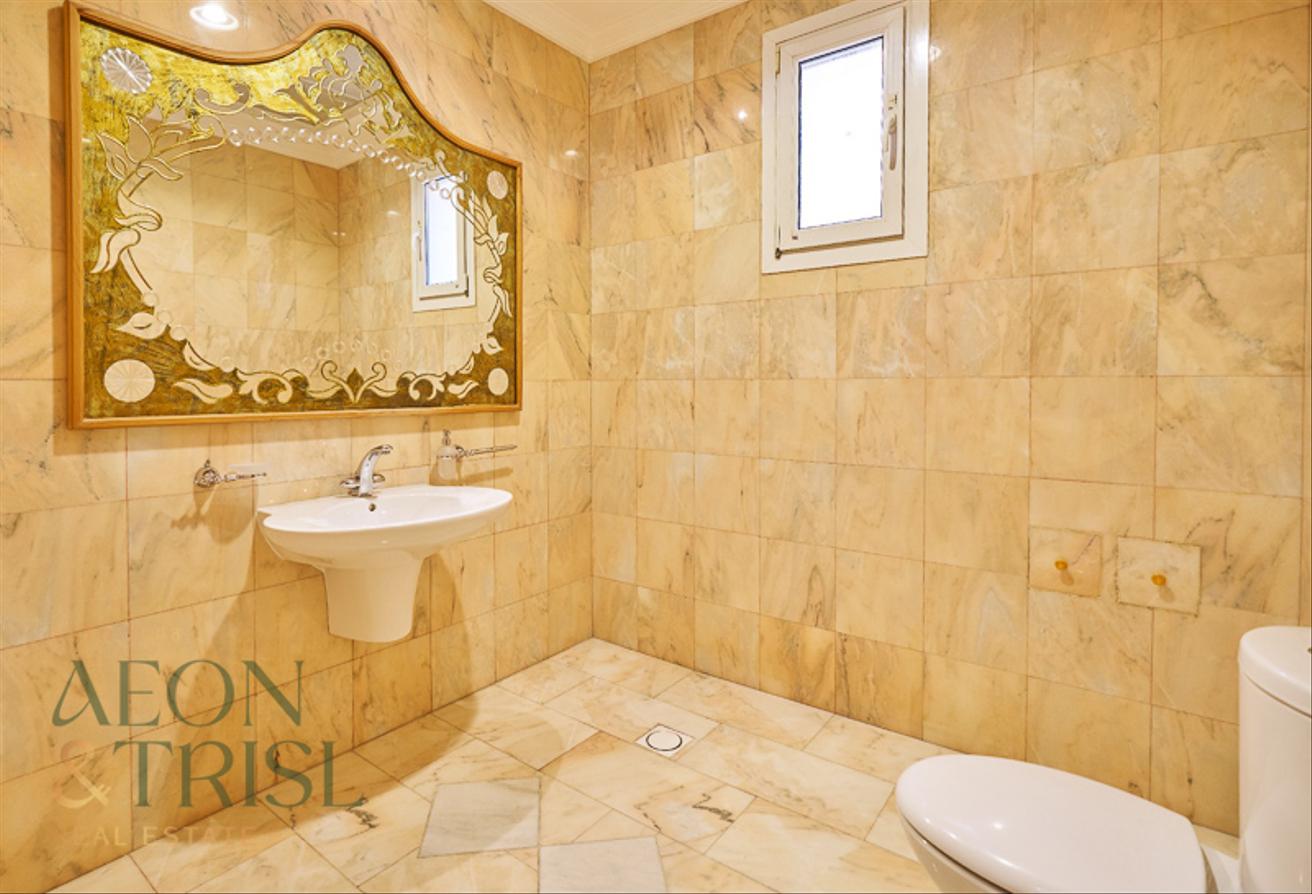 Luxury 6 Bedroom Villa | Spacious | Al Barsha photo 13