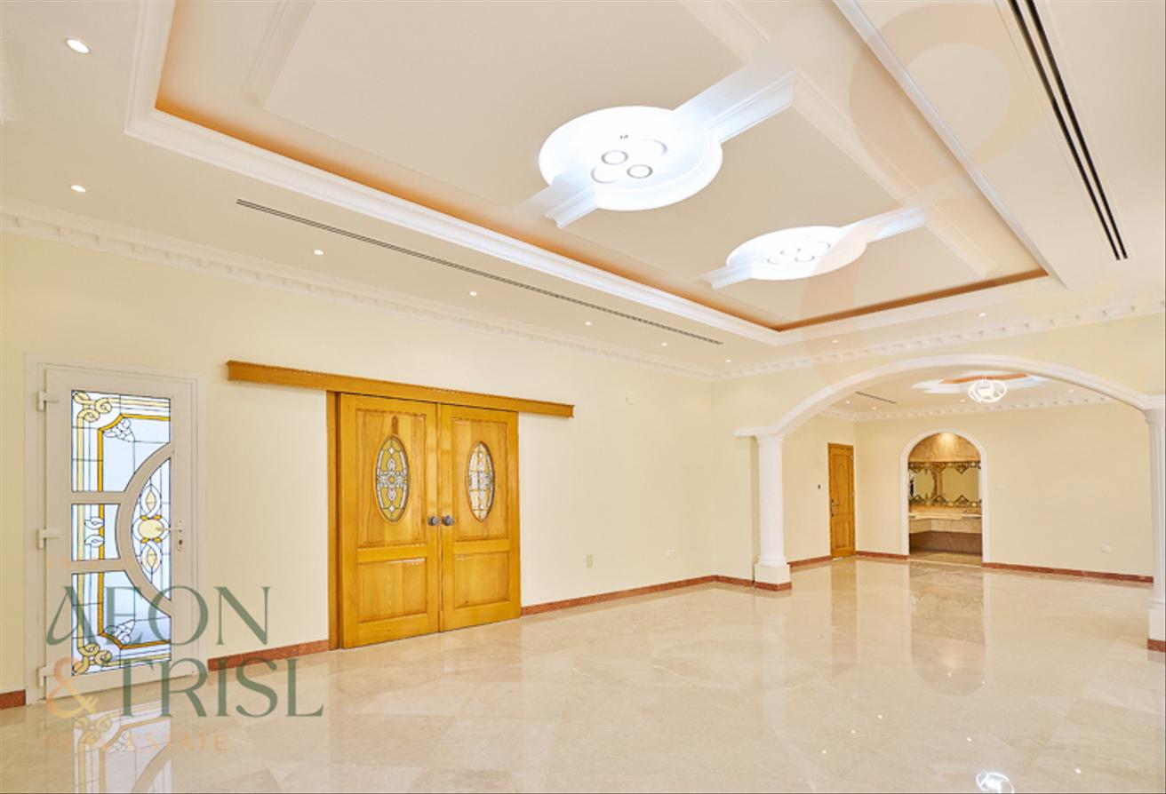 Luxury 6 Bedroom Villa | Spacious | Al Barsha photo 7