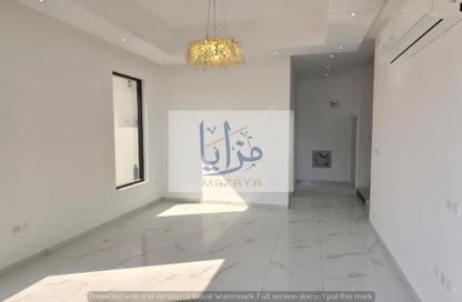 فيلا - 5 غرف نوم - 7 حمامات للبيع في الزاهية جاردنز - الزاهية - عجمان
