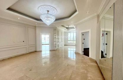 Villa - 5 Bedrooms - 7 Bathrooms for rent in Al Barsha 2 Villas - Al Barsha 2 - Al Barsha - Dubai Villa - 5 Bedrooms - 7 Bathrooms for rent in Al Barsha 2 Villas - Al Barsha 2 - Al Barsha - Dubai