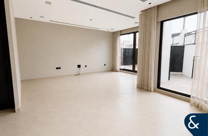 Villa - 5 - 5 for rent in West Village - Al Furjan - Dubai