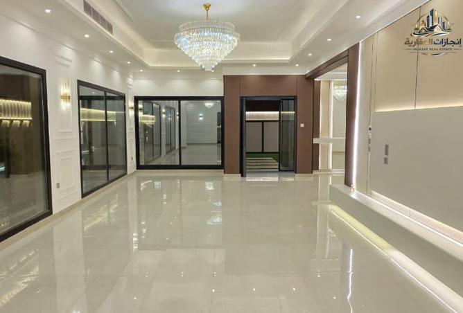 74264870 - Property Image 2