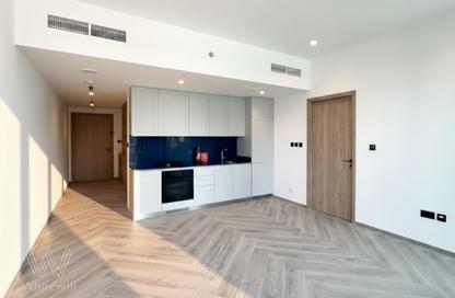 Apartment - 1 - 1 for sale in Peninsula Three - Peninsula - Business Bay - Dubai