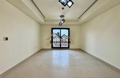 Apartment - 2 Bedrooms - 3 Bathrooms for rent in Al Nokhadha Building - Al Jaddaf - Dubai
