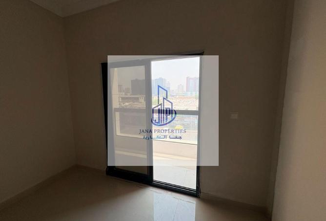135643796 - Property Image 2