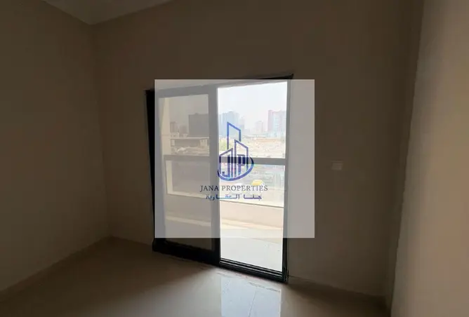 135643796 - Property Image 2