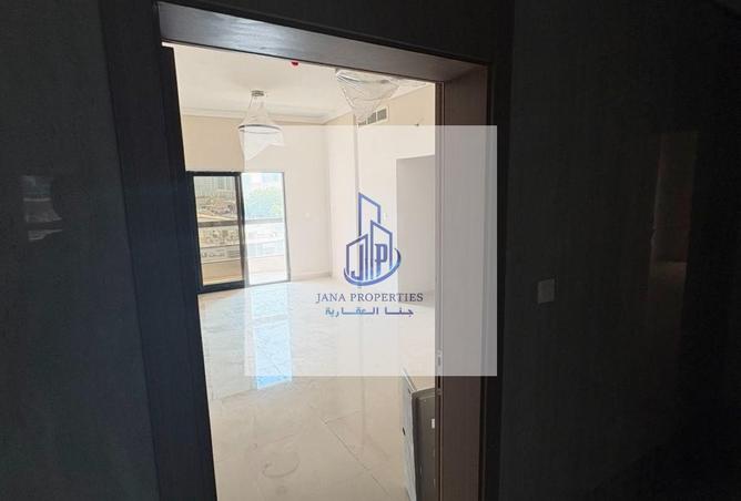 135643796 - Property Image 3
