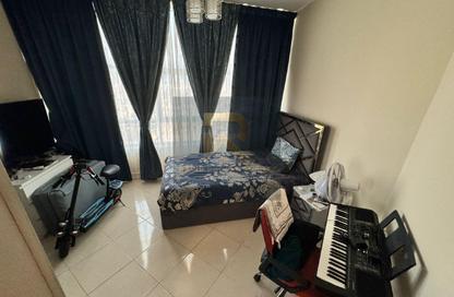 Apartment - 2 Bedrooms - 3 Bathrooms for rent in Orient Towers - Al Bustan - Ajman