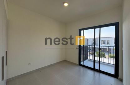 Villa - 3 - 4 for rent in Greenviews 2 - Emaar South - Dubai South (Dubai World Central) - Dubai