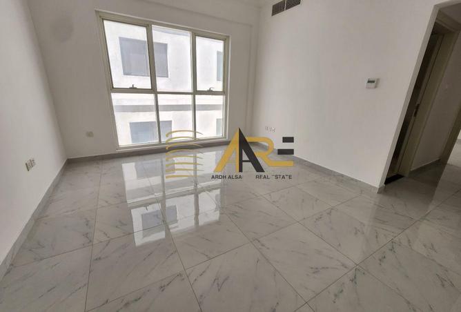 102412235 - Property Image 2