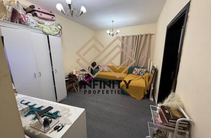Apartment - 1 - 2 for sale in A4 - Al Ameera Village - Ajman