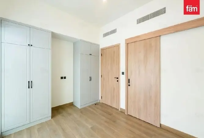 156906408 - Property Image 3