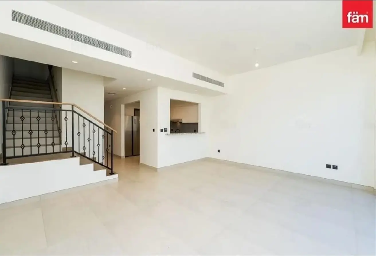 156906408 - Property Main Image