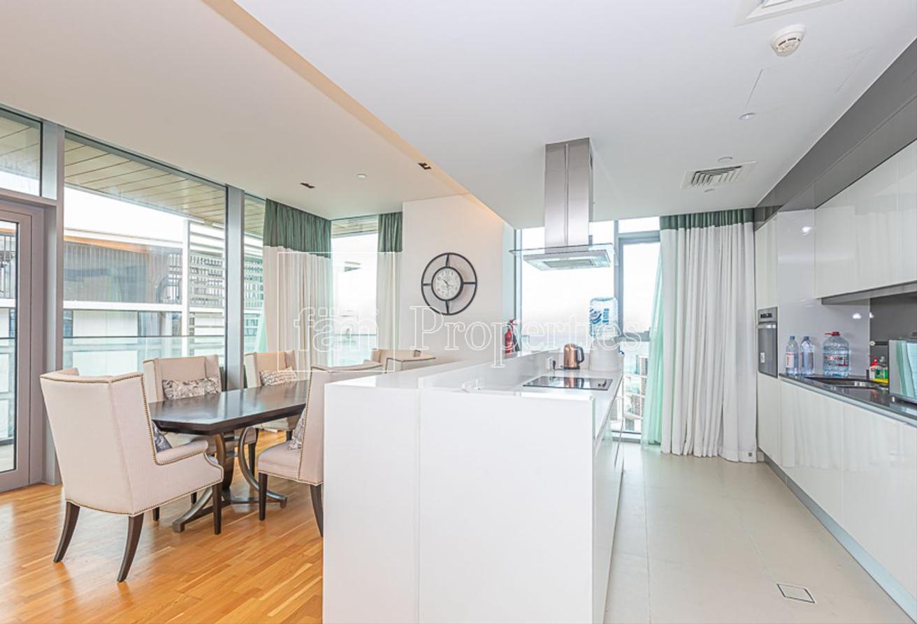 Sea View| Fully Furnished |High Floor 3r With Maid photo 4