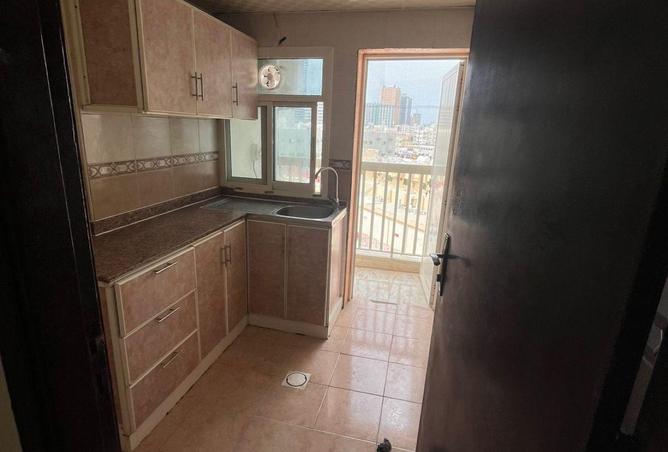 100831079 - Property Image 3