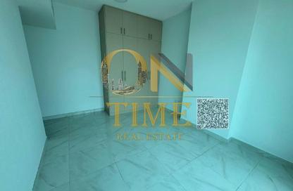 Apartment - 2 - 2 for rent in Corniche Tower - Ajman Corniche Road - Ajman