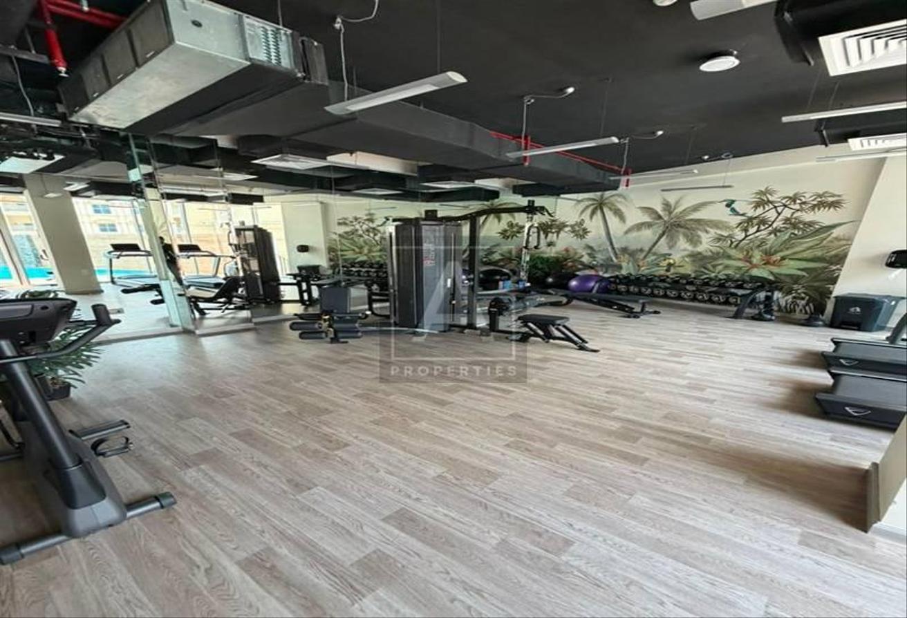 Spacious | Ready to Move | Best Price photo 9
