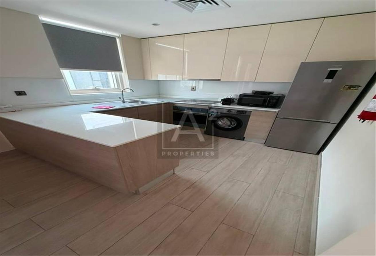 Spacious | Ready to Move | Best Price photo 4