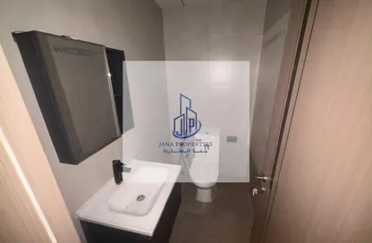 Apartment - 1 Bedroom - 2 Bathrooms for rent in Al Rashidiya - Ajman Apartment - 1 Bedroom - 2 Bathrooms for rent in Al Rashidiya - Ajman