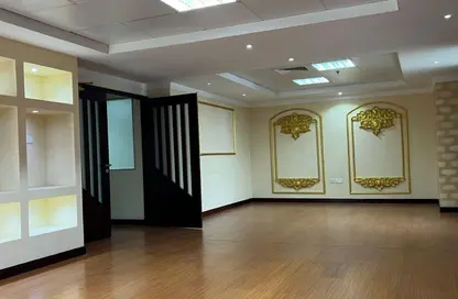 Office Space - 5 Bedrooms - 2 Bathrooms for rent in Al Mamoura - Muroor Area - Abu Dhabi