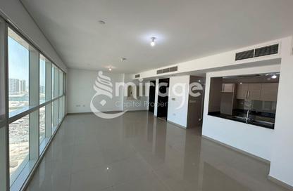 Apartment - 1 Bedroom - 2 Bathrooms for rent in RAK Tower - Marina Square - Al Reem Island - Abu Dhabi