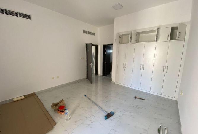 75011945 - Property Image 3