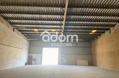 Warehouse - Studio for rent in Al Quoz 1 - Al Quoz - Dubai