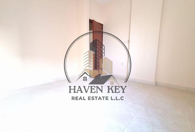 142361955 - Property Image 2