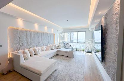 Apartment - 3 Bedrooms - 4 Bathrooms for sale in Marina Residences 3 - Marina Residences - Palm Jumeirah - Dubai