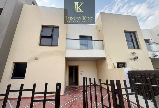92273111 - Property Image 3