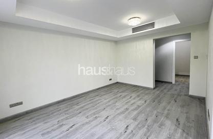 Villa - 2 Bedrooms - 3 Bathrooms for rent in Springs 12 - The Springs - Dubai Villa - 2 Bedrooms - 3 Bathrooms for rent in Springs 12 - The Springs - Dubai