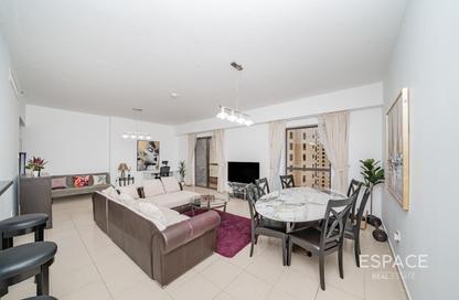 Apartment - 1 Bedroom - 2 Bathrooms for sale in Rimal 2 - Rimal - Jumeirah Beach Residence - Dubai