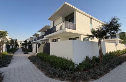 Villa - 4 Bedrooms - 4 Bathrooms for sale in Lillia - The Valley - Dubai