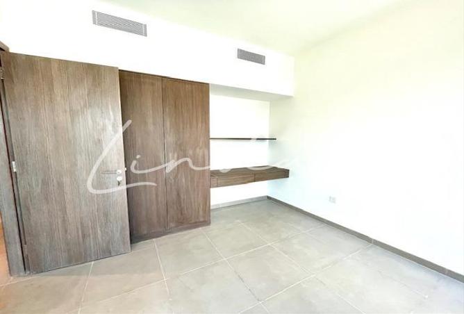 54407056 - صورة العقار 2