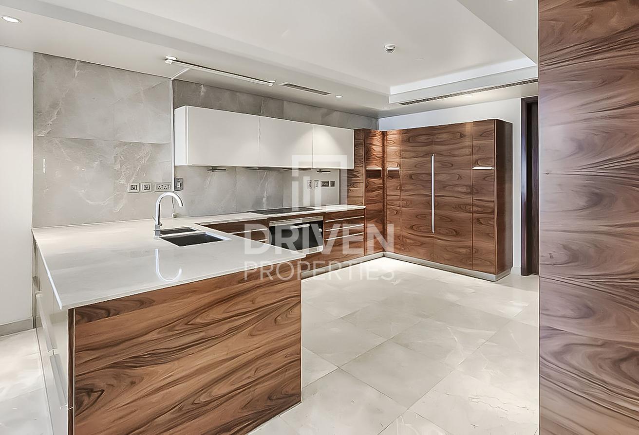 Well Maintained | Biggest Layout | Vacant photo 4