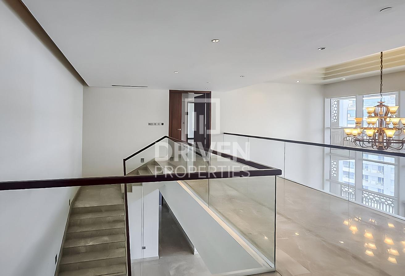 Well Maintained | Biggest Layout | Vacant photo 7