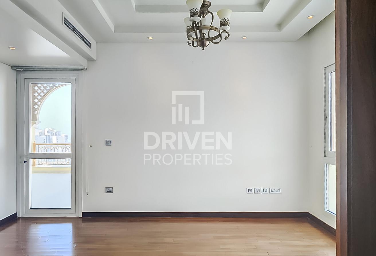 Well Maintained | Biggest Layout | Vacant photo 6