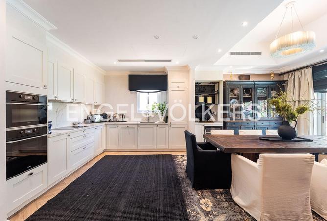 85732388 - Property Image 3