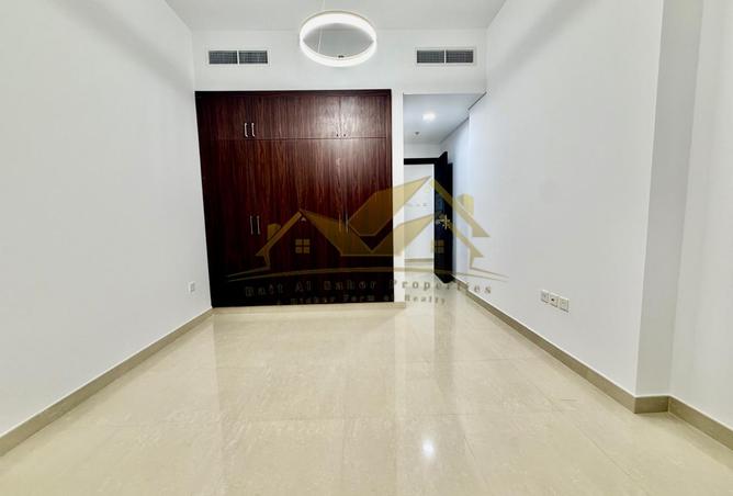 132067710 - Property Image 3