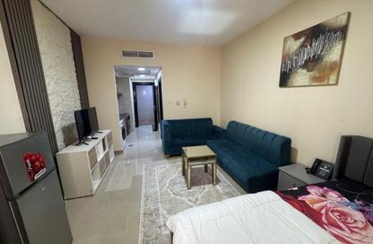 Apartment - Studio - 1 Bathroom for rent in Al Majaz 3 - Al Majaz - Sharjah