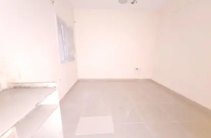 Apartment - Studio - 1 Bathroom for rent in Muwaileh 29 Building - Muwaileh - Sharjah