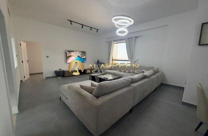 Apartment - 1 - 2 for rent in Bahar 4 - Bahar - Jumeirah Beach Residence - Dubai