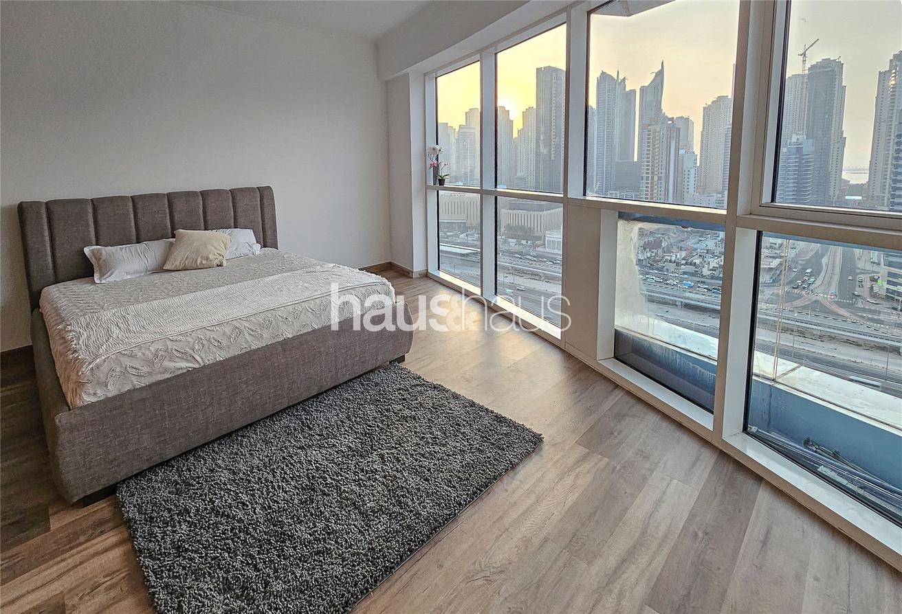 Furnished & Upgraded | Large Layout | Marina View photo 13