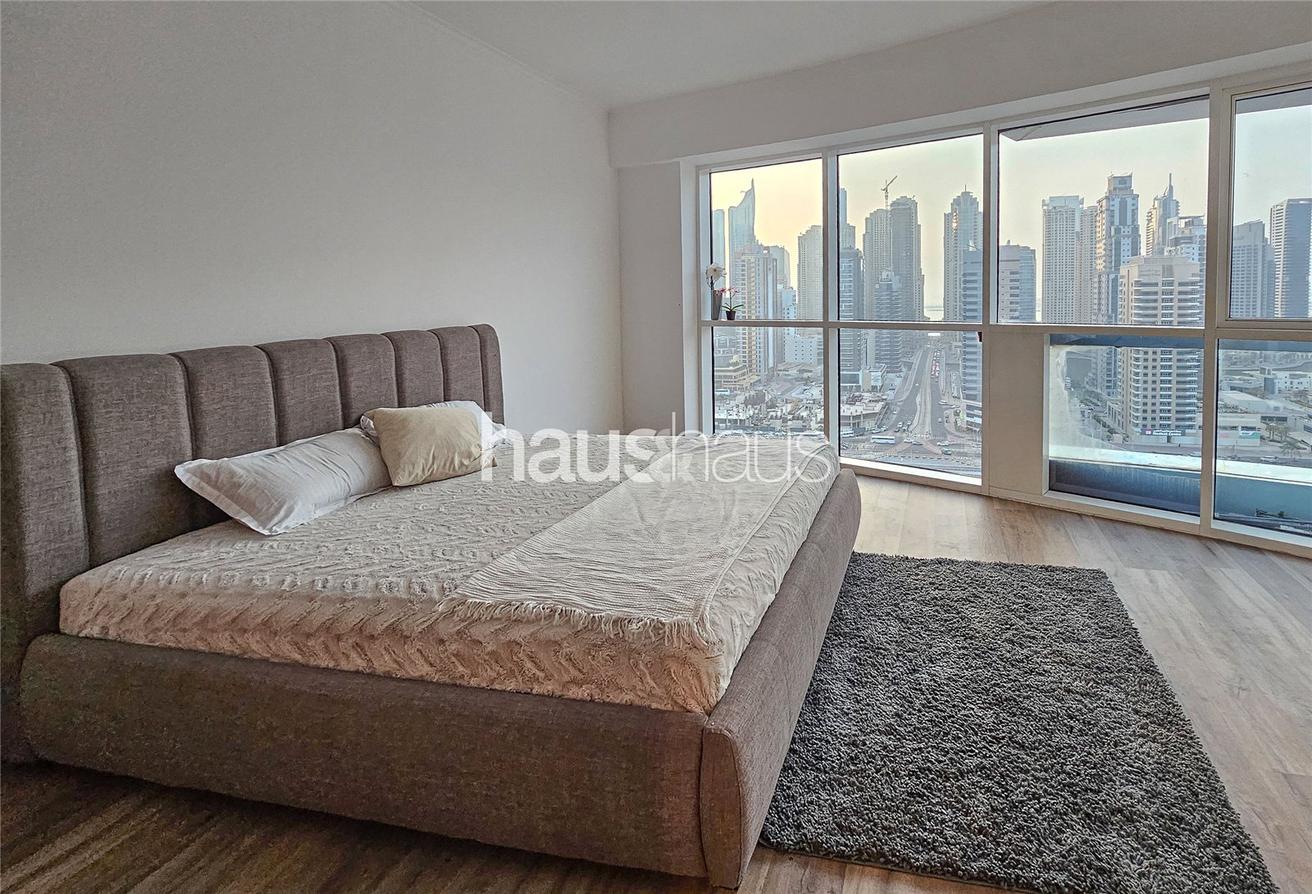 Furnished & Upgraded | Large Layout | Marina View photo 12