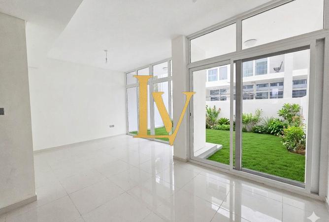 71117913 - Property Image 3